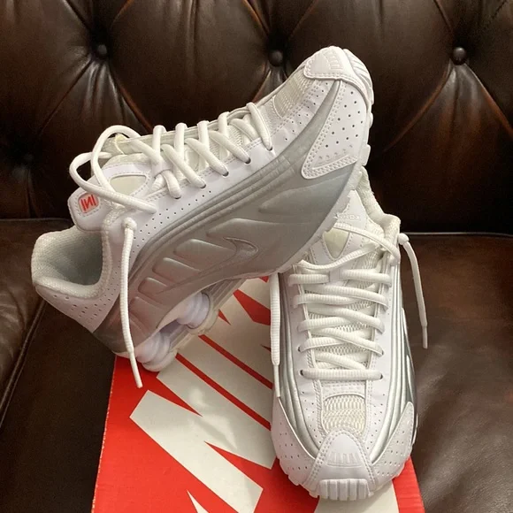 Nike show R4 woman 7.5 - Picture 3 of 7